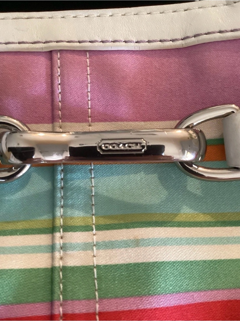 Coach Hampton Multicolor Striped Shoulder Bag with White Trim - Picture 3 of 11